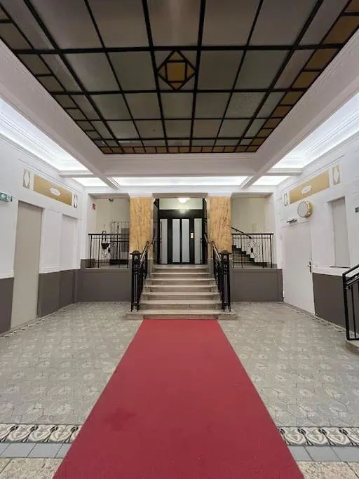 Classy Apt In Josefstadt Perfect For 4-6 Vienna