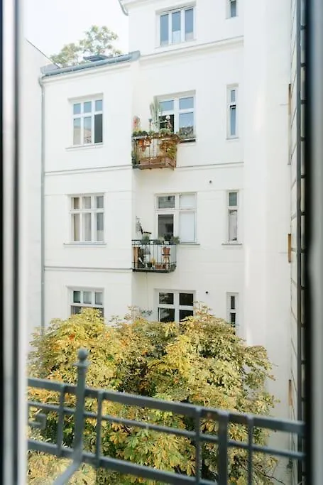 Classy Apt In Josefstadt Perfect For 4-6 Vienna